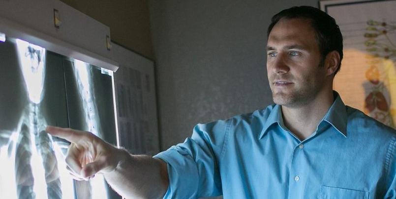 Dr. Dan Kehres will be joining the SVSU Sports Medicine Staff for 2015