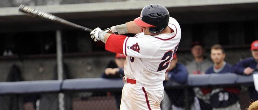 Cardinals Claim Series With 7-2 Victory Over Cavaliers