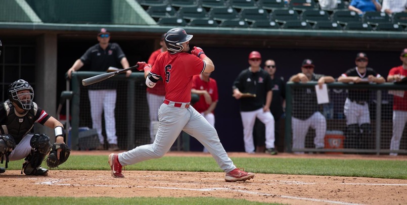 SVSU falls to UIS in season opener