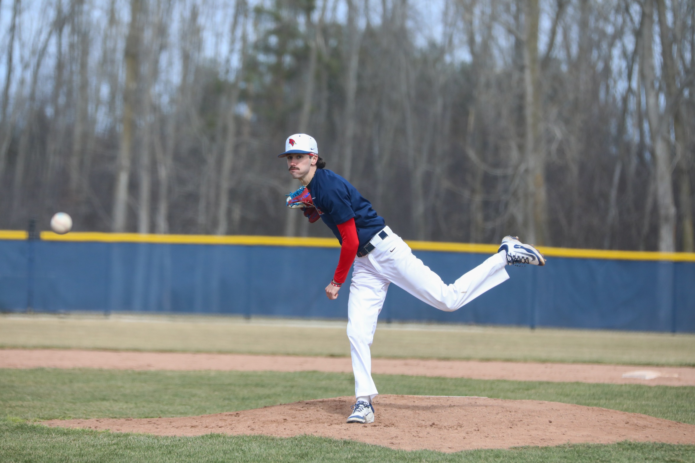 Cardinals Split Doubleheader Pitching Duels Against Grand Valley