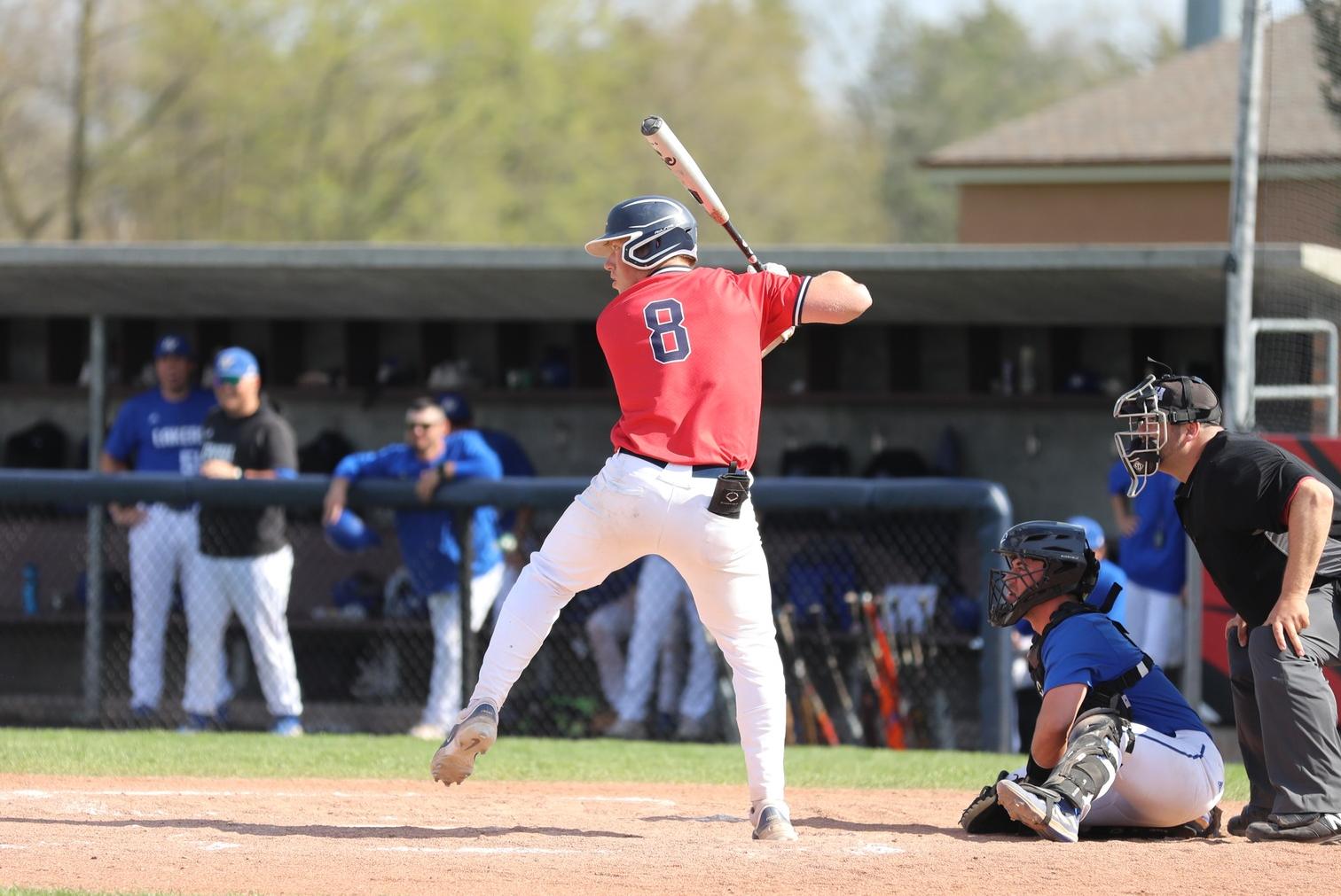 Baseball Falls in Both Games of Doubleheader Against Maryville