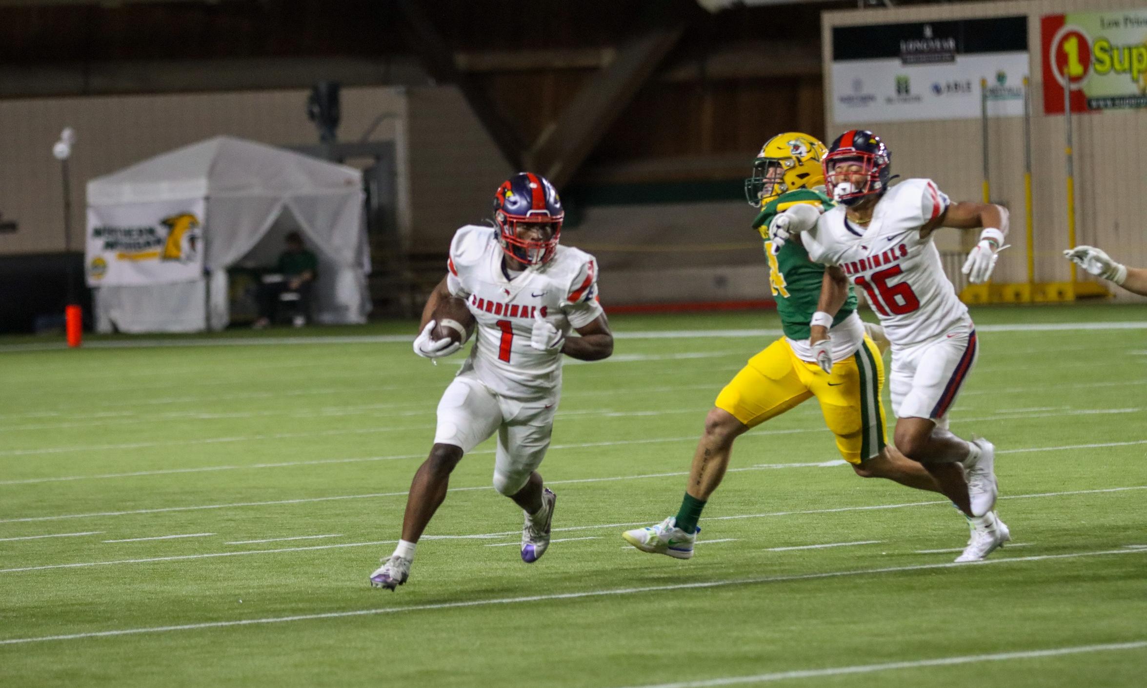 Cardinals Cruise Past Wildcats to Improve to 4-1