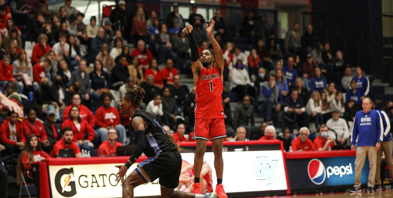 Fast start lifts Malone over SVSU in season opener