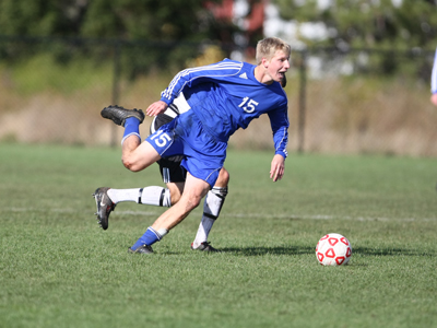 Cardinals Fall to Eagles, 2-0