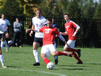 #22 Cardinals Defeat Dragons, 2-0
