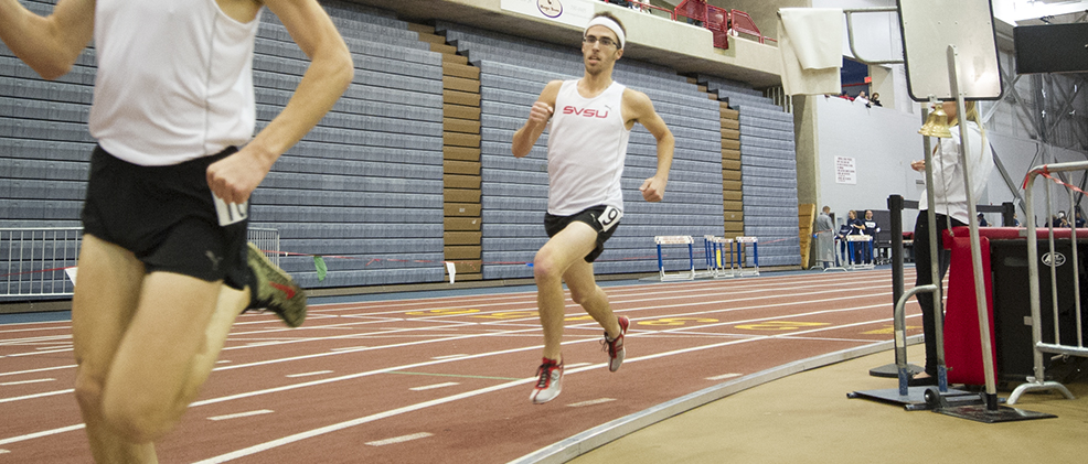 Men's Track Competes at Azusa and GVSU