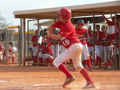 Saginaw Valley Defeats Grand Valley, 2-1, and 4-2