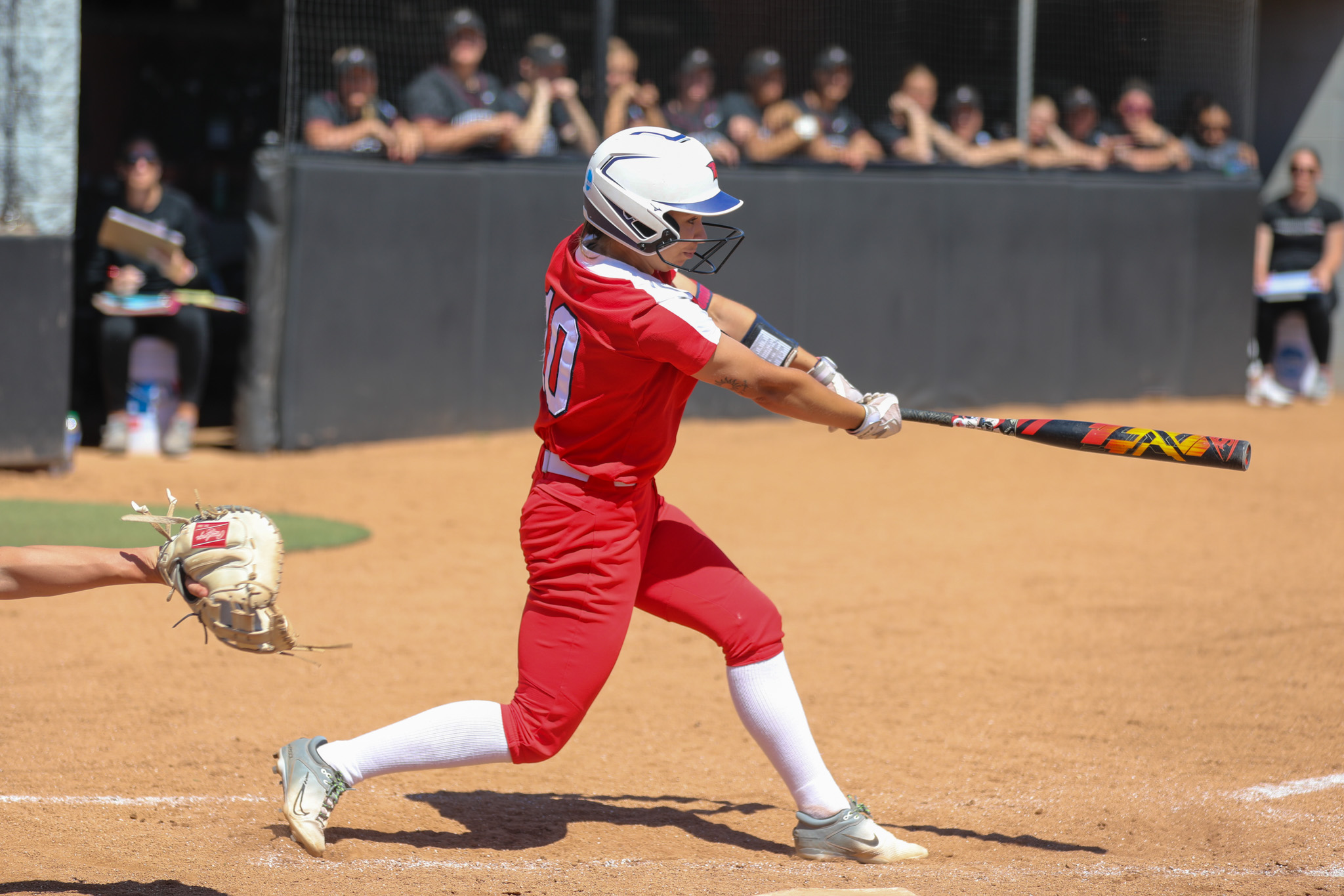 Softball Sweeps Hillsdale on the Road