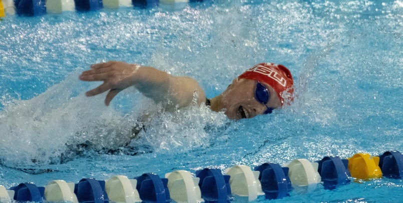 Swim & Dive teams fall at home to Wayne State