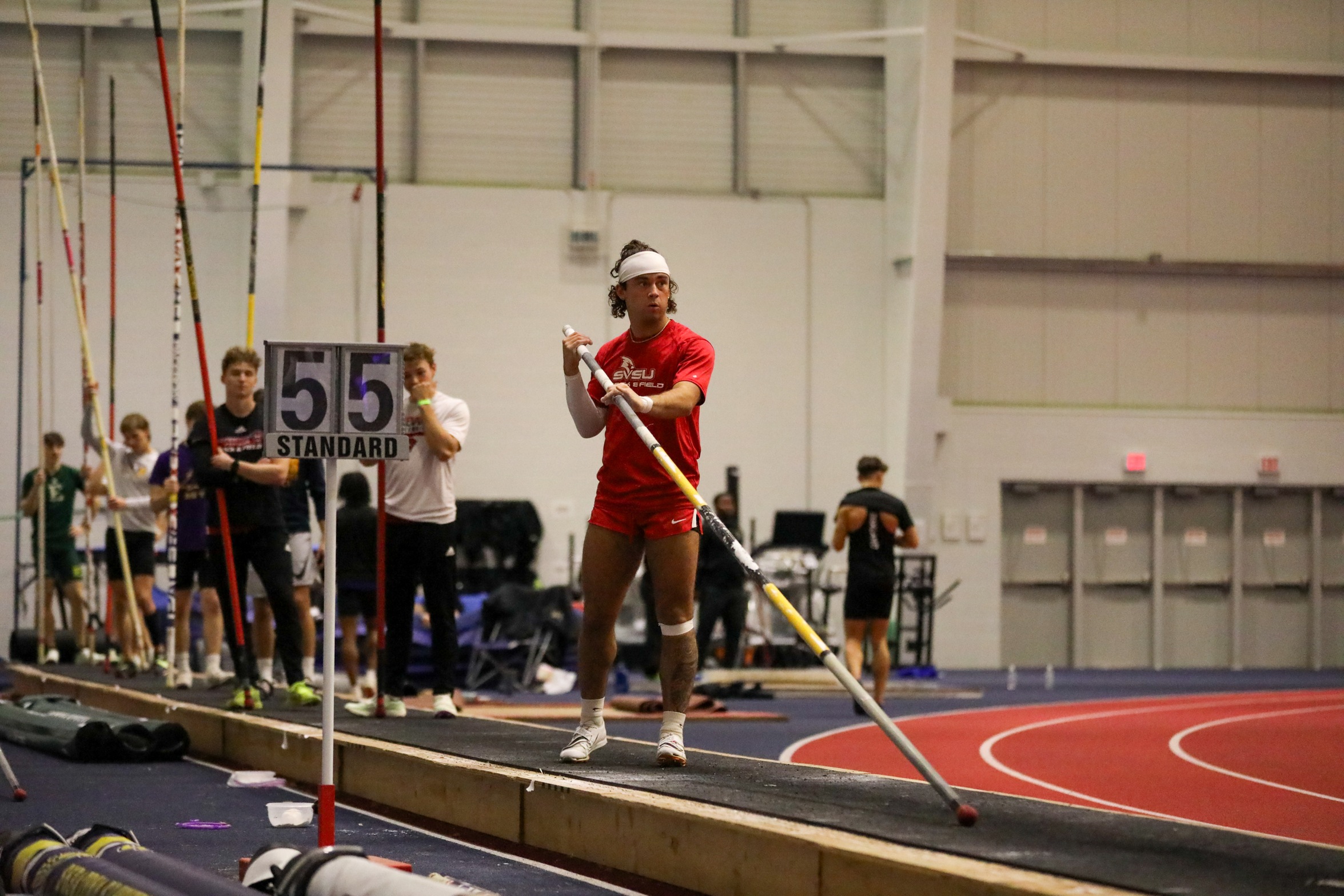 Cardinal Pole Vaulters Compete at Jack Skoog Open