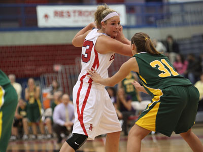 Cardinals Fall to Wildcats, 63-60
