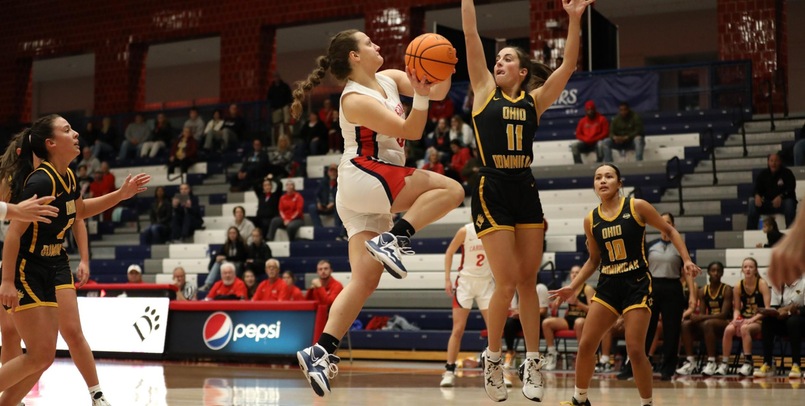 Late Push Sends Cardinals Over Visiting Panthers in Home Opener