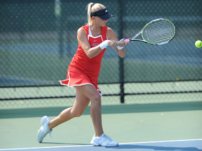Cardinals Outlast Upper Iowa for 5-4 Victory