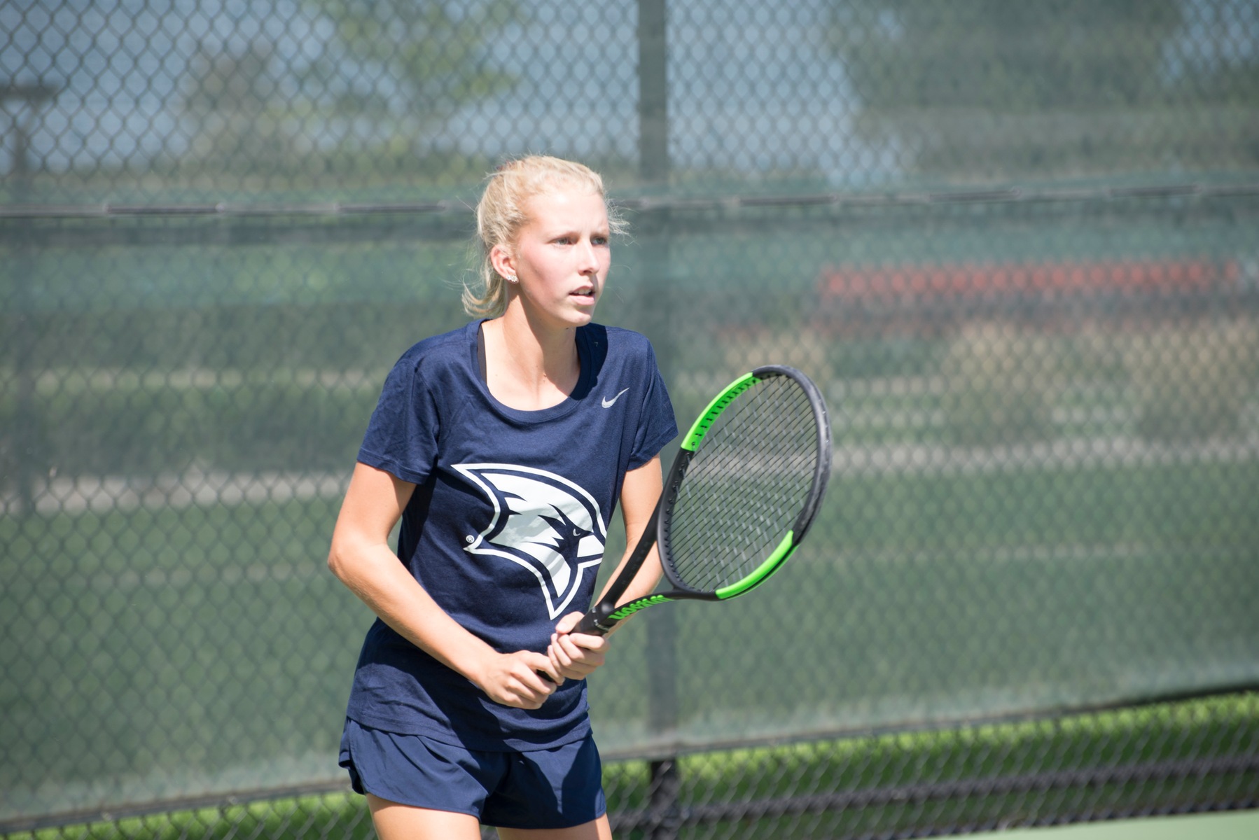 Women's Tennis battles, drops league match at Northwood